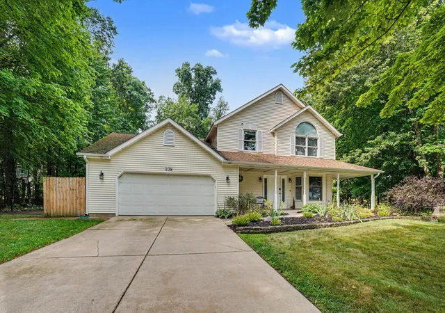 2nd image of 238 Jacaranda Dr, Battle Creek, MI 49015 | MLS# 66026041218