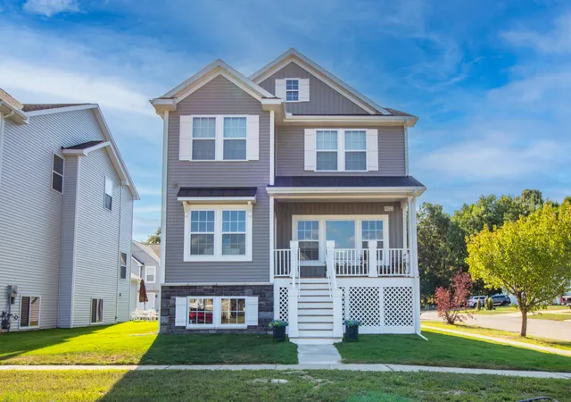 1st image of 5122 Parkview Ln, South Haven, MI 49090 | MLS# 66026041220