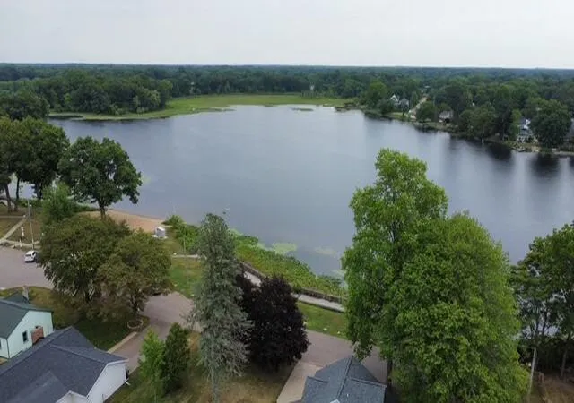 2nd image of 350 Frakes St, Vicksburg, MI 49097 | MLS# 66026041207