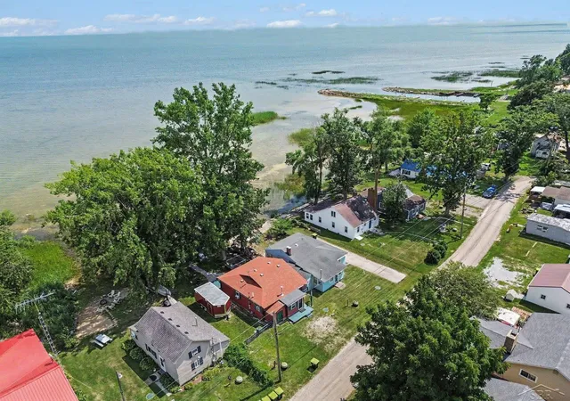 4th image of 5337 Shady Ln, Standish, MI 48658 | MLS# 61050217731
