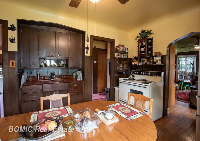 2nd image of 29665 John Hauk St, Garden City, MI 48135 | MLS# 61050217733