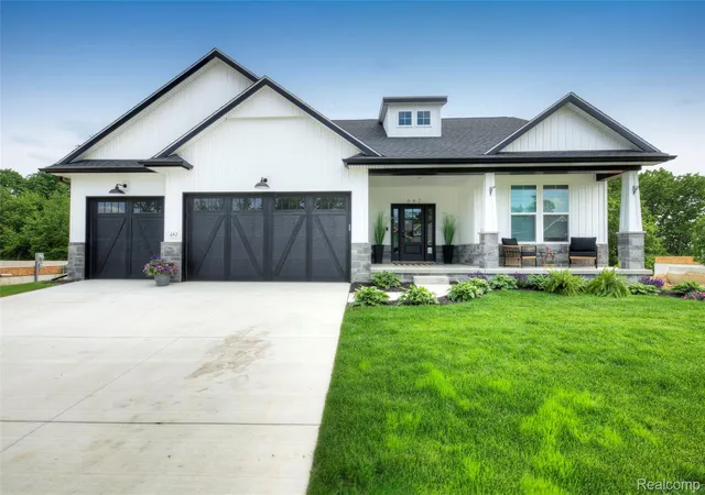 Photo 1 of Single family home for sale at 544 Round Rock, Marion Township Livingston, MI 48843 | MLS# 20261062279 | Listing updated on 2026-08-12