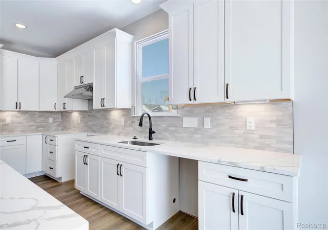 Photo 4 of Single family home for sale at 544 Round Rock, Marion Township Livingston, MI 48843 | MLS# 20261062279 | Listing updated on 2026-08-12