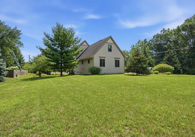 Photo 3 of Single family home for sale at 5983 Munger Rd, Ypsilanti, MI 48197 | MLS# 81026041241 | Listing updated on 2026-08-25