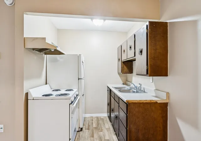 14th image of 828 North Apt #10 St, Mount Morris, MI 48458 | MLS# 5050217758