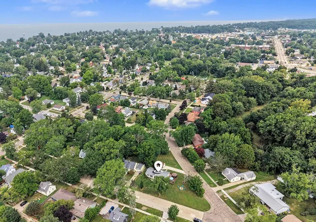 34th image of 533 Humphrey St, South Haven, MI 49090 | MLS# 69026041254