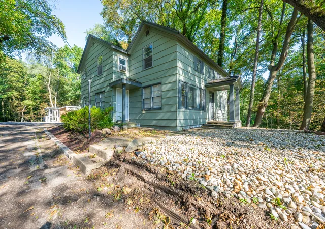 Photo 1 of Multi family home for sale at 1298 Colfax Ave, Benton Harbor, MI 49022 | MLS# 69026041256 | Listing updated on 2026-08-28