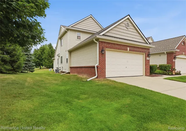 Photo 3 of Condo for sale at 4637 Summer Ridge Dr, Howell, MI 48843 | MLS# 20261062304 | Listing updated on 2026-09-09