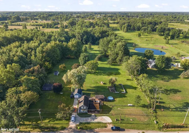 Photo 5 of Single family home for sale at 26560 26 Mile Rd, Chesterfield, MI 48051 | MLS# 58050217759 | Listing updated on 2026-08-21