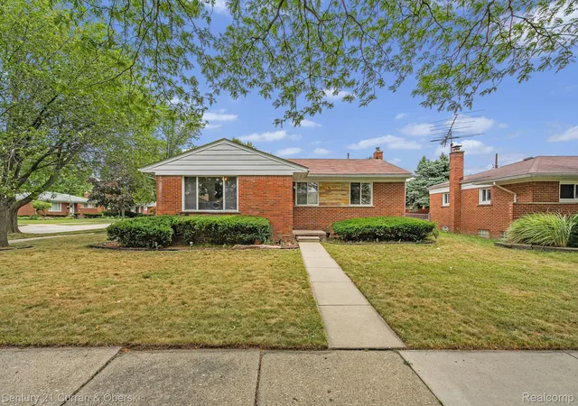 Photo 1 of Single family home for sale at 27227 W Pleasant Ridge St, Dearborn Heights, MI 48127 | MLS# 20261062309 | Listing updated on 2026-08-19