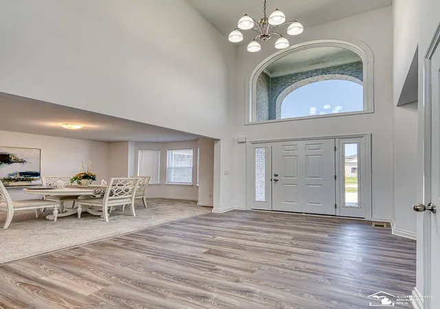 5th image of 32220 Adam Brown Dr, Rockwood, MI 48173 | MLS# 57050217769