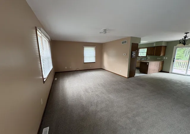 3rd image of 3501 W Circle Dr, Hart, MI 49420 | MLS# 67026041286