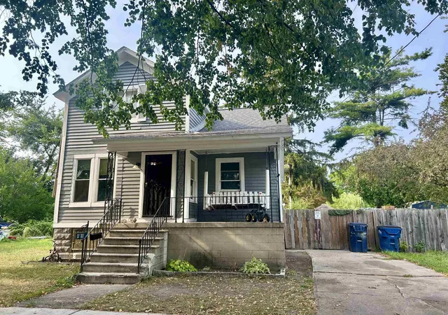 Photo 2 of Single family home for sale at 1511 11th Street, Bay City, MI 48708 | MLS# 60050217778 | Listing updated on 2026-08-31