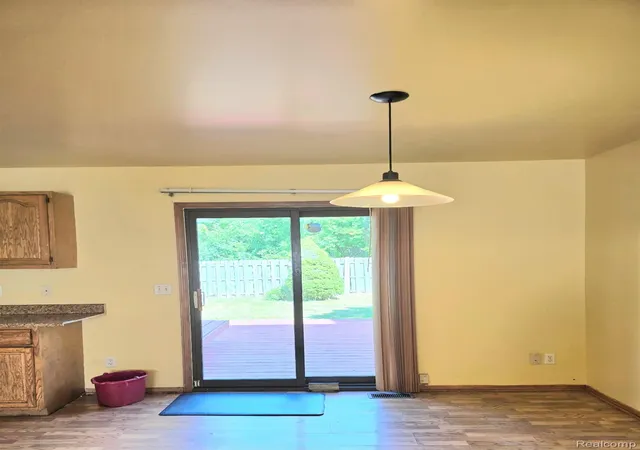 Photo 3 of Single family home for sale at 8702 Hazelton St, Dearborn Heights, MI 48127 | MLS# 20261062335 | Listing updated on 2026-09-19