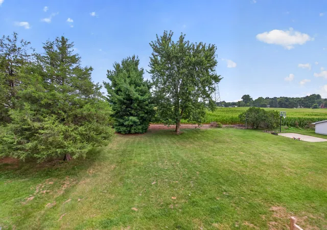 Photo 3 of Single family home for sale at 268 Somerset Dr, Brooklyn, MI 49230 | MLS# 55026041289 | Listing updated on 2026-09-11