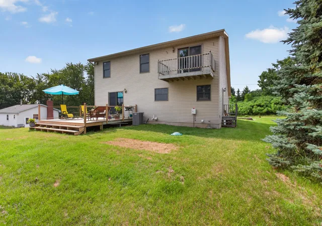 Photo 4 of Single family home for sale at 268 Somerset Dr, Brooklyn, MI 49230 | MLS# 55026041289 | Listing updated on 2026-09-11