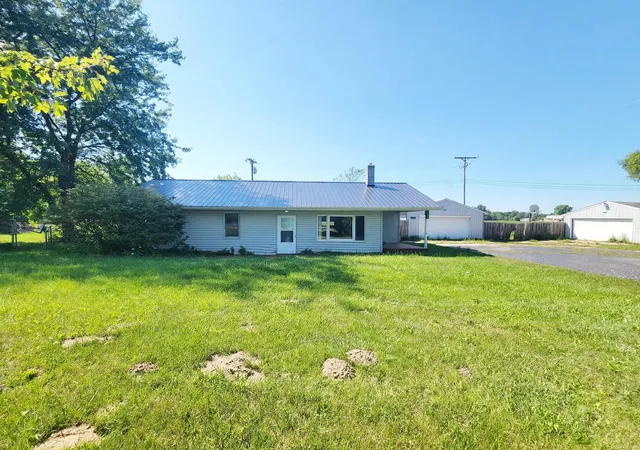 Photo 1 of Single family home for sale at 7410 Frankenmuth Rd, Vassar, MI 48768 | MLS# 65026041310 | Listing updated on 2026-08-20