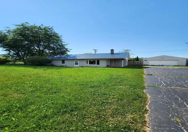 Photo 2 of Single family home for sale at 7410 Frankenmuth Rd, Vassar, MI 48768 | MLS# 65026041310 | Listing updated on 2026-08-20