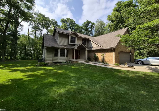 Photo 1 of Single family home for sale at 11383 Whispering Pines Trl, Fenton, MI 48430 | MLS# 5050217793 | Listing updated on 2026-08-31