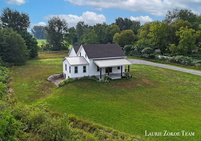 Photo 4 of Single family home for sale at 16740 24th Avenue, Coopersville, MI 49404 | MLS# 65026041314 | Listing updated on 2026-08-31