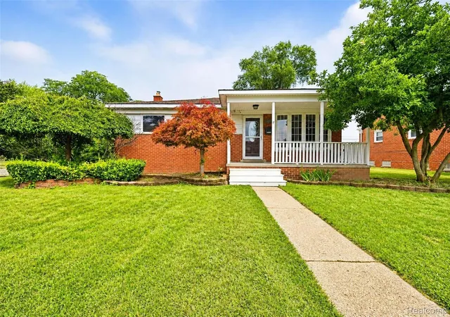 19th image of 32612 Dover St, Garden City, MI 48135 | MLS# 20261062360