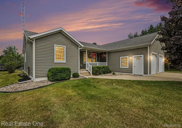 Photo 1 of Single family home for sale at 3690 Densmore Rd, Caro, MI 48723 | MLS# 20261062379 | Listing updated on 2026-09-16