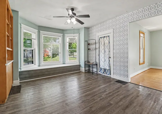 Photo 3 of Single family home for sale at 113 Franklin St, Ludington, MI 49431 | MLS# 67026041337 | Listing updated on 2026-08-31