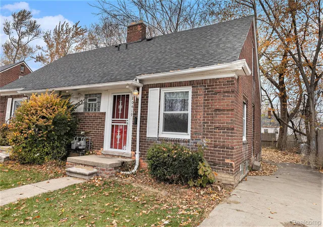 Listing Photo 4 - Condo for sale in building located at 20415-20419 Moross Rd, Detroit, MI 48224