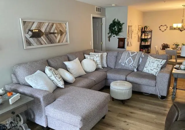 4th image of 21868 Hartford Wy, Macomb, MI 48042 | MLS# 58050217806
