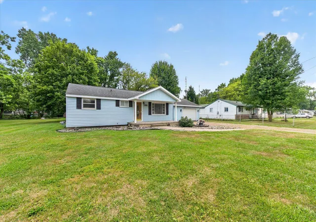 2nd image of 6162 Sandy Ln, Burton, MI 48519 | MLS# 5050217811