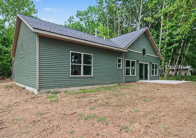 30th image of 9621 Sunset Shores Dr, Stanwood, MI 49346 | MLS# 72026041351