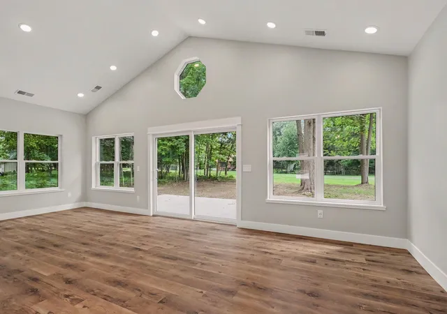 image of 9621 Sunset Shores Dr, Stanwood, MI 49346 | MLS# 72026041351