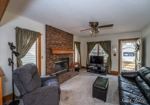 4th image of 116 35Th St Se, Grand Rapids, MI 49548 | MLS# 65026041349