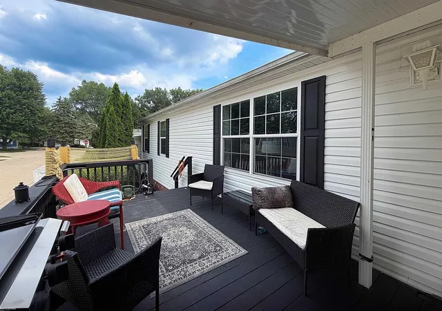 Photo 3 of Single family home for sale at 50214 Ambleside Ct, Shelby Township, MI 48315 | MLS# 58050217815 | Listing updated on 2026-08-07