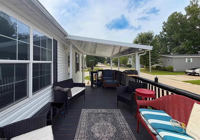 Photo 5 of Single family home for sale at 50214 Ambleside Ct, Shelby Township, MI 48315 | MLS# 58050217815 | Listing updated on 2026-08-07