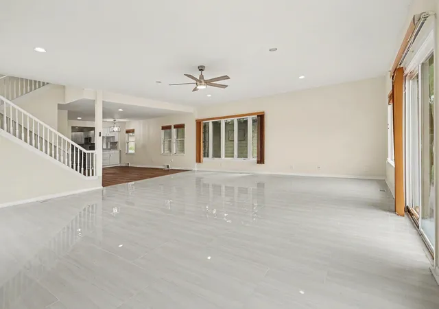 4th image of 1 Woodrow Ct, Battle Creek, MI 49015 | MLS# 66026041363