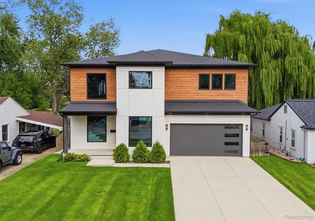 Photo 1 of Single family home for sale at 3516 Linwood Ave, Royal Oak, MI 48073 | MLS# 20261062417 | Listing updated on 2026-10-17