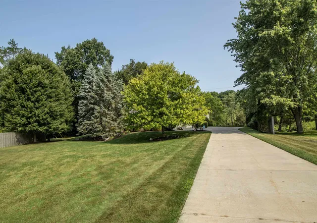 69th image of 2539 Rushbrook Dr, Flushing, MI 48433 | MLS# 5050217816