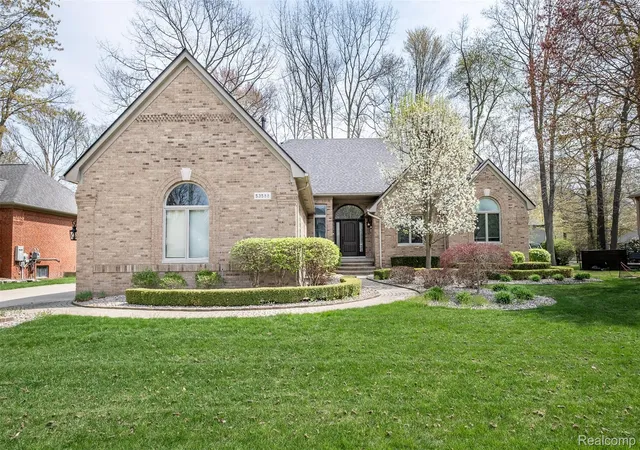Photo 1 of Single family home for sale at 53588 Oak Grv, Shelby Township, MI 48315 | MLS# 20261062432 | Listing updated on 2026-08-19