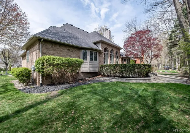 Photo 52 of Single family home for sale at 53588 Oak Grv, Shelby Township, MI 48315 | MLS# 20261062432 | Listing updated on 2026-08-19