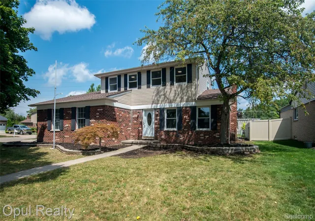 Photo 1 of Sale Pending at 22162 Provincial St, Woodhaven, MI 48183 | MLS# 20261062434 | Listing updated on 2026-08-29