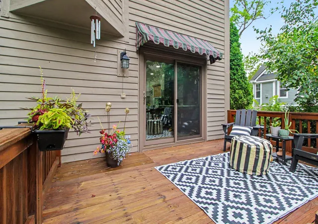 1st image of 592 S 7th St, Ann Arbor, MI 48103 | MLS# 81026041376