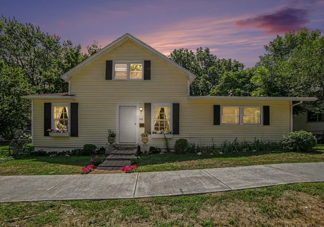 Photo 3 of Single family home for sale at 612 E Melendy St, Ludington, MI 49431 | MLS# 67026041388 | Listing updated on 2026-09-28