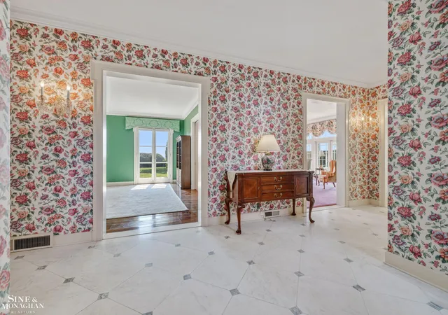 Photo 3 of Mansion for sale at 105 Lake Shore Rd, Grosse Pointe Farms, MI 48236 | MLS# 58050217830 | Listing updated on 2026-08-27
