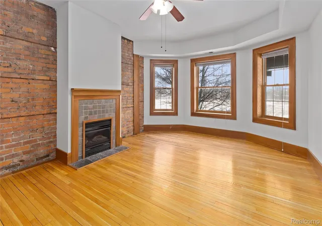 Photo 3 of Condo for sale at 242 E Palmer St #4, Detroit, MI 48202 | MLS# 20261062453 | Listing updated on 2026-09-29