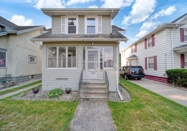 1st image of 727 Union St, Jackson, MI 49203 | MLS# 55026041402