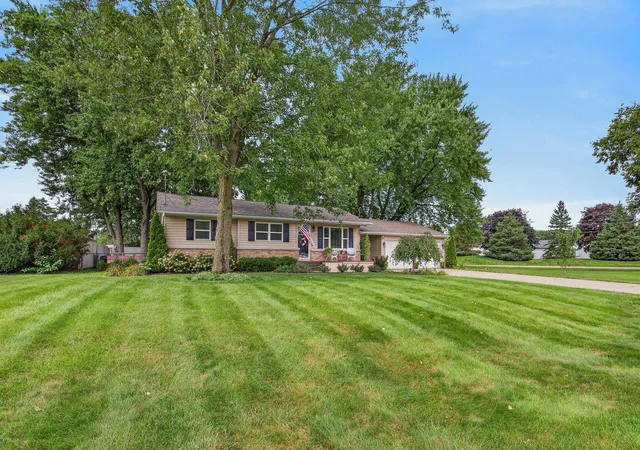 2nd image of 6537 15th Ave, Jenison, MI 49428 | MLS# 78080072084