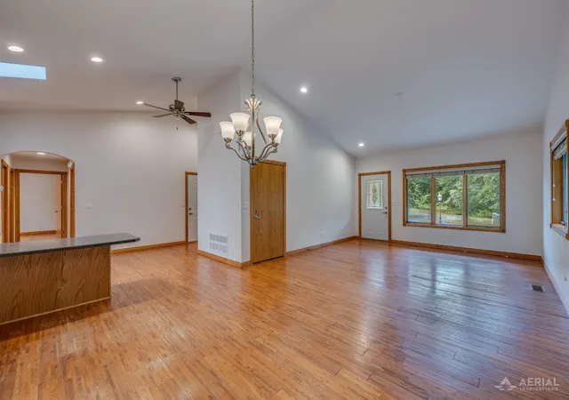 3rd image of 5862 Huron Woods Ln, Tawas City, MI 48763
