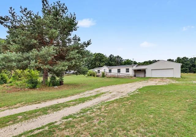 1st image of 2448 S Greenville Rd, Greenville, MI 48838 | MLS# 72026041404