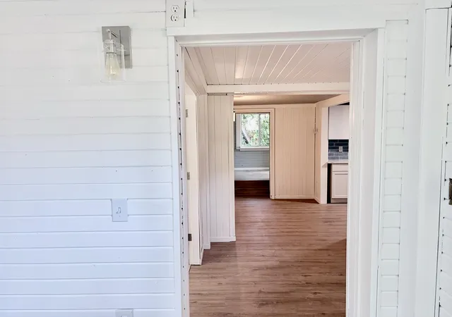 Photo 4 of Single family home for sale at 315 Kingsley Ave, Saint Joseph, MI 49085 | MLS# 69026041412 | Listing updated on 2026-09-17